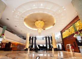 Guangzhou Dong Fang Hotel 2