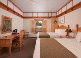 Old Faithful Snow Lodge & Cabins - Inside the Park 4