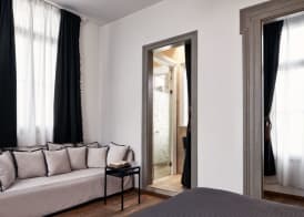 Emporikon Athens Hotel 5