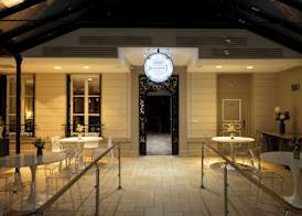 Hotel Jean Moët 2