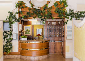 Village Hotel Lucia 2