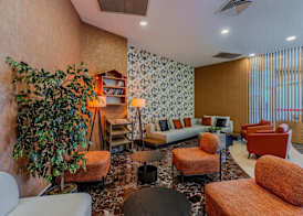 Ramada Plaza by Wyndham Izmir 4