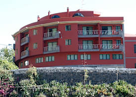 Aparthotel El Galeón 5