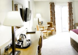 Belmore Court & Motel 4