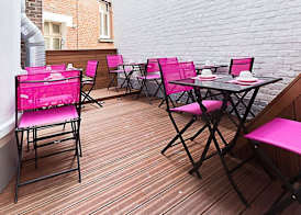HOTEL AMBASSADEUR 4