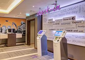 Premier Inn Horsham Town Centre 2