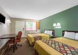 Super 8 by Wyndham Durham/University Area NC 3