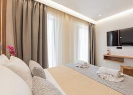 The Wine Hotel 4