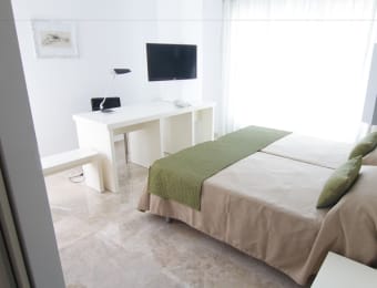 Hotel Senderos 5