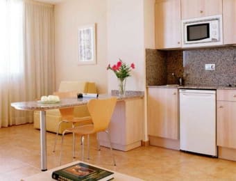 Advise Hotels Reina 3