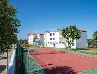 Pierre & Vacances Menorca Cala Blanes Apartamentos 4