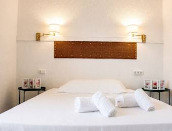 Malvarrosa Beach Rooms 3