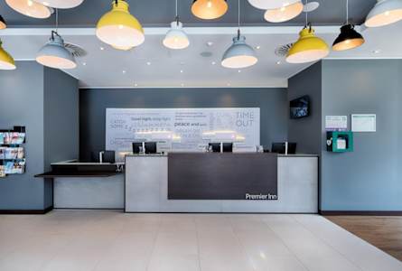 Premier Inn Lübeck City Centre 2