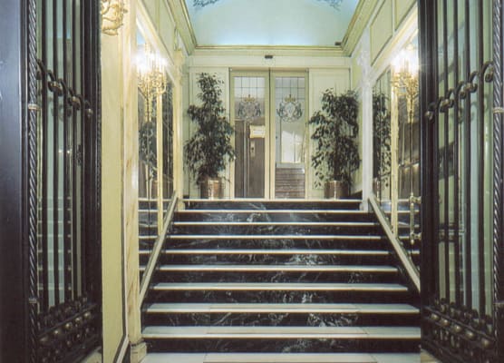 Hotel Champagne Palace 1
