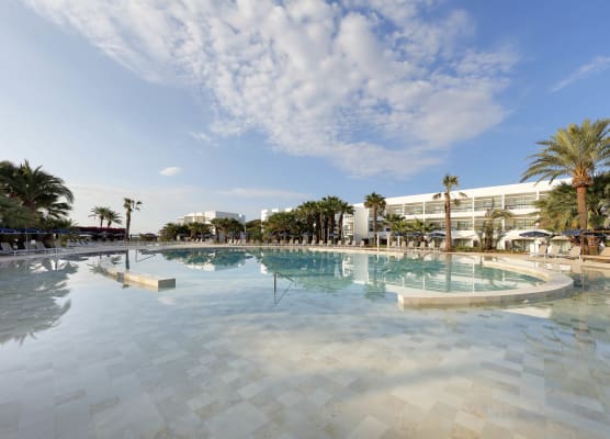 Grand Palladium Select Palace Ibiza 1