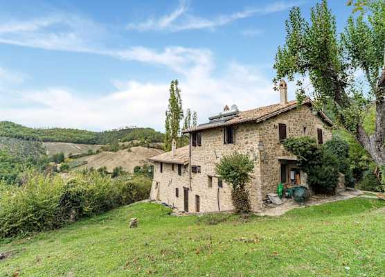 Cozy Cottage With Pool in Assisi 1
