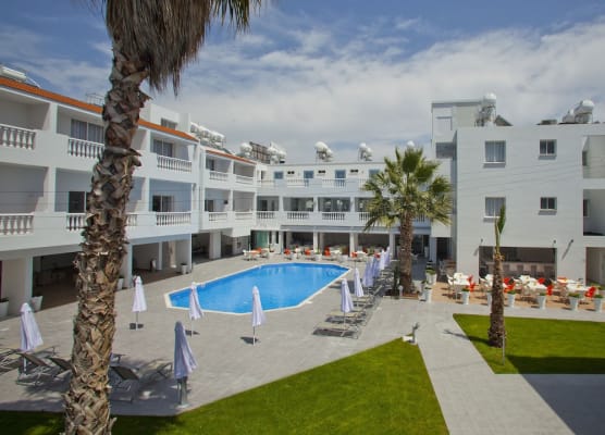 Princessa Vera Hotel Apartments 1