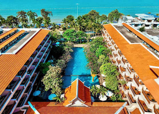 Avalon Beach Resort Pattaya 1