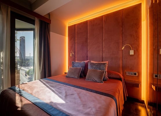 ON Suites Sevilla Apartments 1