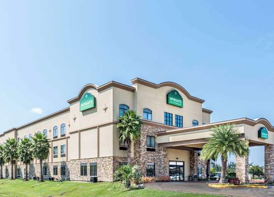 Wingate by Wyndham Lake Charles Casino Area 1