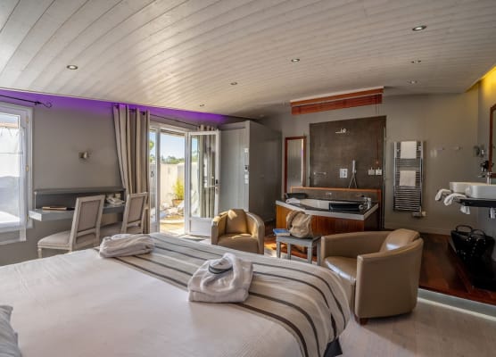 Elégance Suites Hôtel 1
