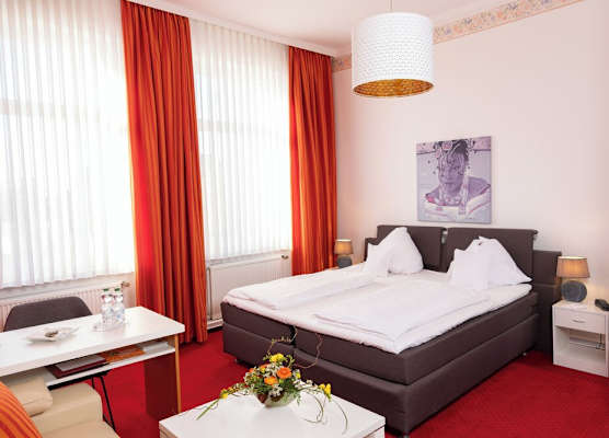 Hotel Alpha 1