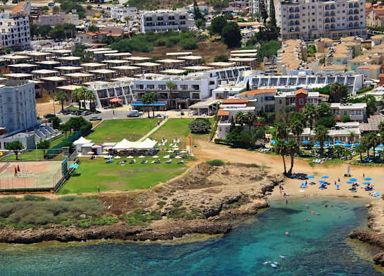 Penelope Beach Hotel Apts 1