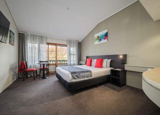 The Angus Hotel 1