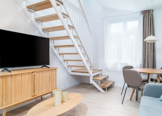 Limehome Santiago de Compostela 1