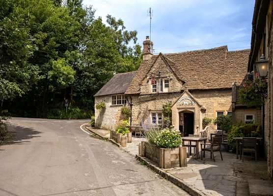 The White Hart Ford 1