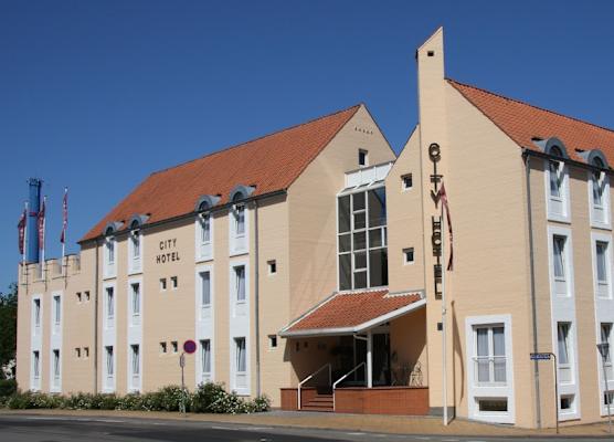 City Hotel Apartments 1