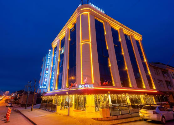Express Plus Hotel 1