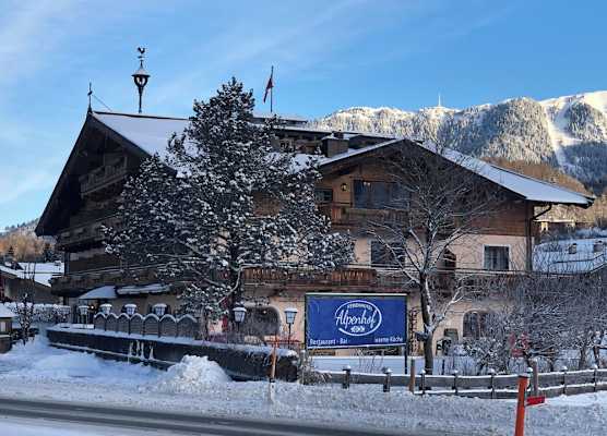 Ferienhotel Alpenhof 1