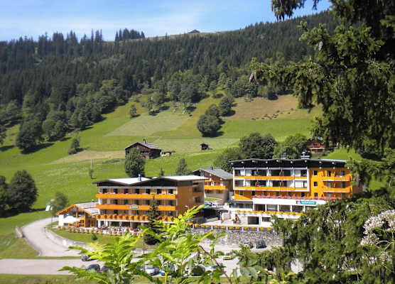 Azureva Club La Clusaz les Confins 1