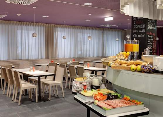MEININGER Hotel Wien Downtown Sissi 1