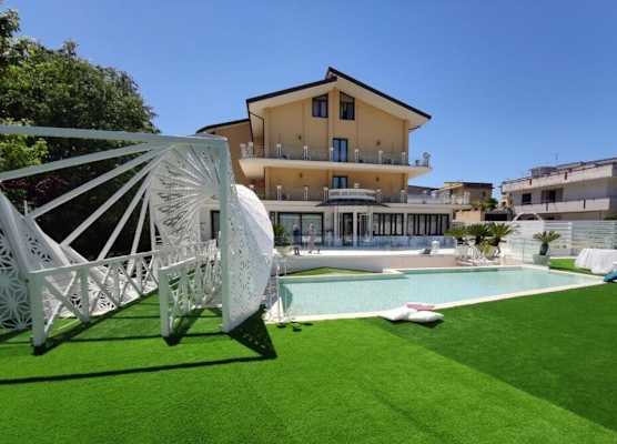 Belsito Hotel 1