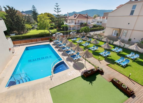 Sunday Hotel 1
