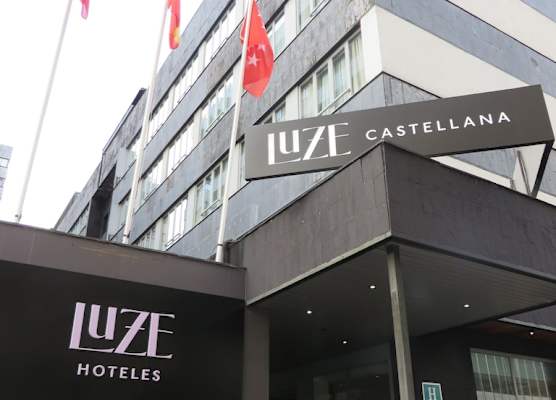 BYPILLOW Castellana 1