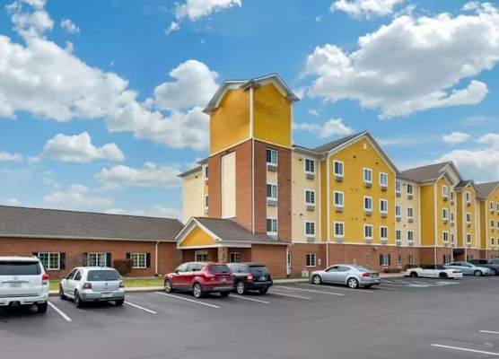 Birch Hill Suites - South Bend 1