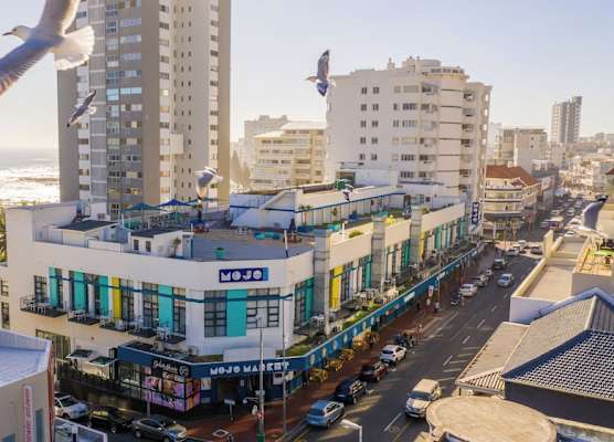 Mojo Hotel & Market 1