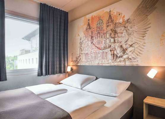 B&B Hotel Schwerin-Süd 1