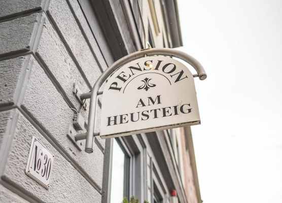 Pension am Heusteig 1