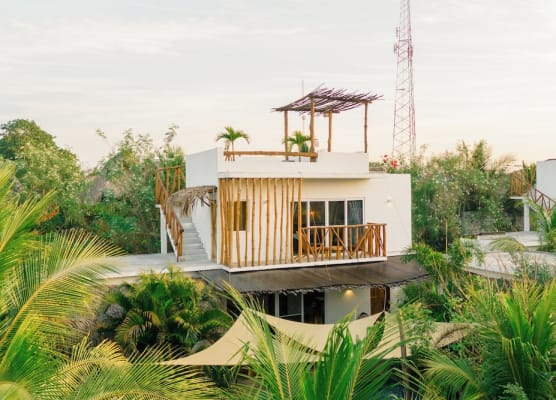 Luna Rossa Beach Villas 1