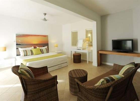 Veranda Grand Baie Hotel & Spa 1