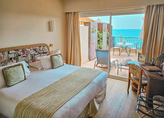 Hôtel La Pérouse Nice Baie des Anges 1