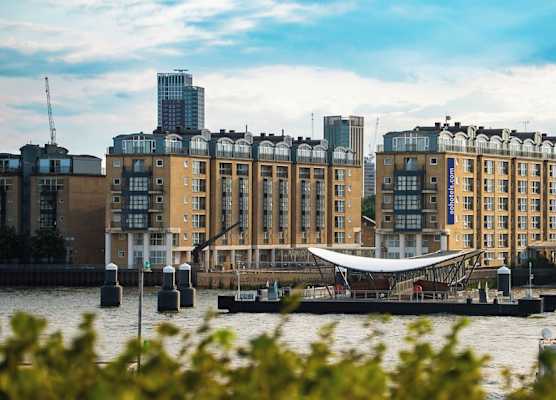 a&o London Docklands Riverside 1