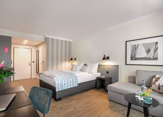 Hotel Yachtclub 1