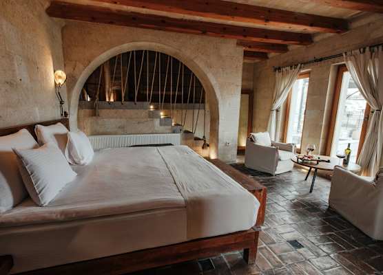 Millstone Cave Suites Hotel 1