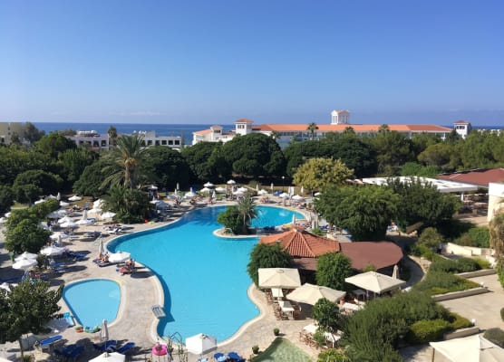 Avanti Hotel 1