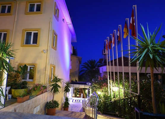 Muz Hotel 1